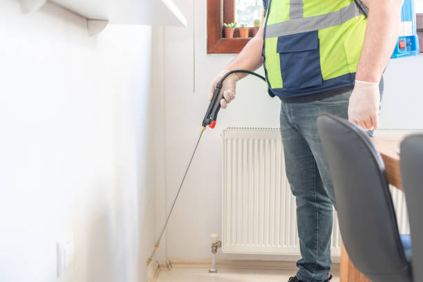Best Mosquito Control Services  in Madras, OR